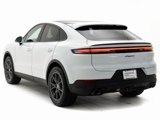 Certified 2024 Porsche Cayenne Coupe image 3