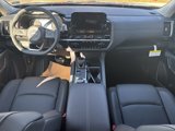 New 2025 Nissan Pathfinder SL w/ SL Premium Package image 5