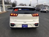 Used 2022 Kia Niro EX image 4