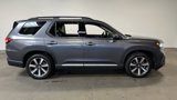 Used 2024 Honda Pilot Touring image 2