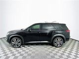 New 2025 Nissan Pathfinder Platinum image 4