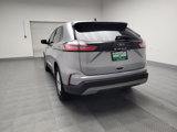 Used 2023 Ford Edge SEL image 6
