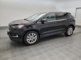 Used 2024 Ford Edge Titanium image 2