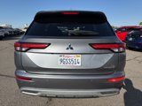Used 2023 Mitsubishi Outlander SE image 6