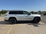 New 2025 Jeep Grand Cherokee L Altitude image 4