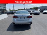 Used 2023 Nissan Altima 2.5 SV w/ SV Premium Package image 3