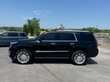 Used 2020 Cadillac Escalade Platinum image 3