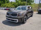 New 2025 Kia Telluride S image 3