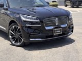Used 2023 Lincoln Aviator Reserve w/ Equipment Group 201A image 3