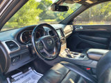 Used 2018 Jeep Grand Cherokee Limited image 3