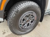 Used 2025 Nissan Frontier PRO-4X w/ Fender Audio Package image 5