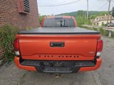 Used 2017 Toyota Tacoma TRD Sport image 3