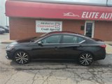Used 2022 Nissan Altima 2.5 SR image 2