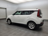 Used 2020 Kia Soul S image 3