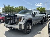 Used 2025 GMC Sierra 2500 Denali Ultimate w/ Max Trailering Package image 2