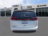 Certified 2024 Chrysler Pacifica Touring-L w/ S Appearance Package image 4