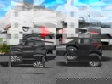 New 2025 Nissan Pathfinder SL w/ Black Appearance Package image 4
