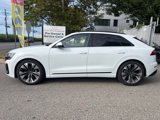 Used 2025 Audi Q8 Prestige image 2