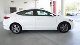 Used 2017 Hyundai Elantra SE image 4
