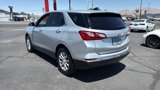 Used 2019 Chevrolet Equinox LT image 3