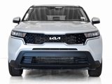 Used 2022 Kia Sorento LX image 2