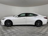 Used 2025 Lexus ES 300h w/ Premium Package image 3
