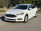 Used 2018 Ford Fusion SE w/ Fusion SE Technology Package image 2