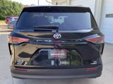 Used 2022 Toyota Sienna LE image 6