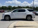 Used 2023 Chevrolet Traverse High Country image 4