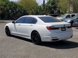 Used 2022 BMW 750i xDrive image 3