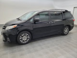 Used 2019 Toyota Sienna XLE Premium image 2