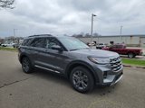 New 2025 Ford Explorer Active image 4
