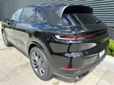 Used 2025 Porsche Cayenne S image 3