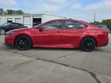 Used 2025 Toyota Camry SE image 2