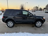 Used 2015 Land Rover LR2 HSE image 4
