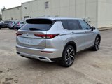 New 2025 Mitsubishi Outlander SE image 4