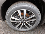 New 2025 Nissan Pathfinder Platinum image 4