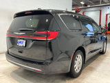 New 2026 Chrysler Pacifica Select image 4