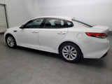Used 2018 Kia Optima EX image 3