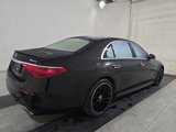 Used 2022 Mercedes-Benz S 500 4MATIC w/ AMG Line Package image 4