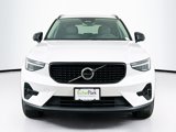 Used 2025 Volvo XC40 B5 Plus image 2
