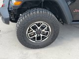 New 2025 Jeep Gladiator Rubicon w/ Technology Group image 4