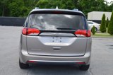 Used 2017 Chrysler Pacifica Touring-L Plus image 5