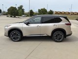 New 2026 Nissan Rogue Platinum w/ Platinum Premium Package image 3