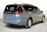 Used 2022 Chrysler Pacifica Touring-L image 2