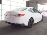 Used 2025 Toyota Camry SE w/ Convenience Package image 2