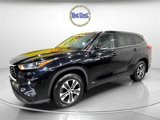 Used 2021 Toyota Highlander XLE image 3