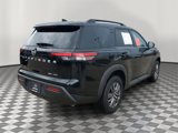 Certified 2024 Nissan Pathfinder SV image 5