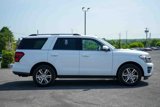 Used 2024 Ford Expedition Limited image 4