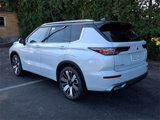 New 2025 Mitsubishi Outlander AWD image 5